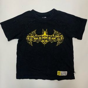Baby Gap Black Batman T-shirt with Grey Detachable Cape. Size 4